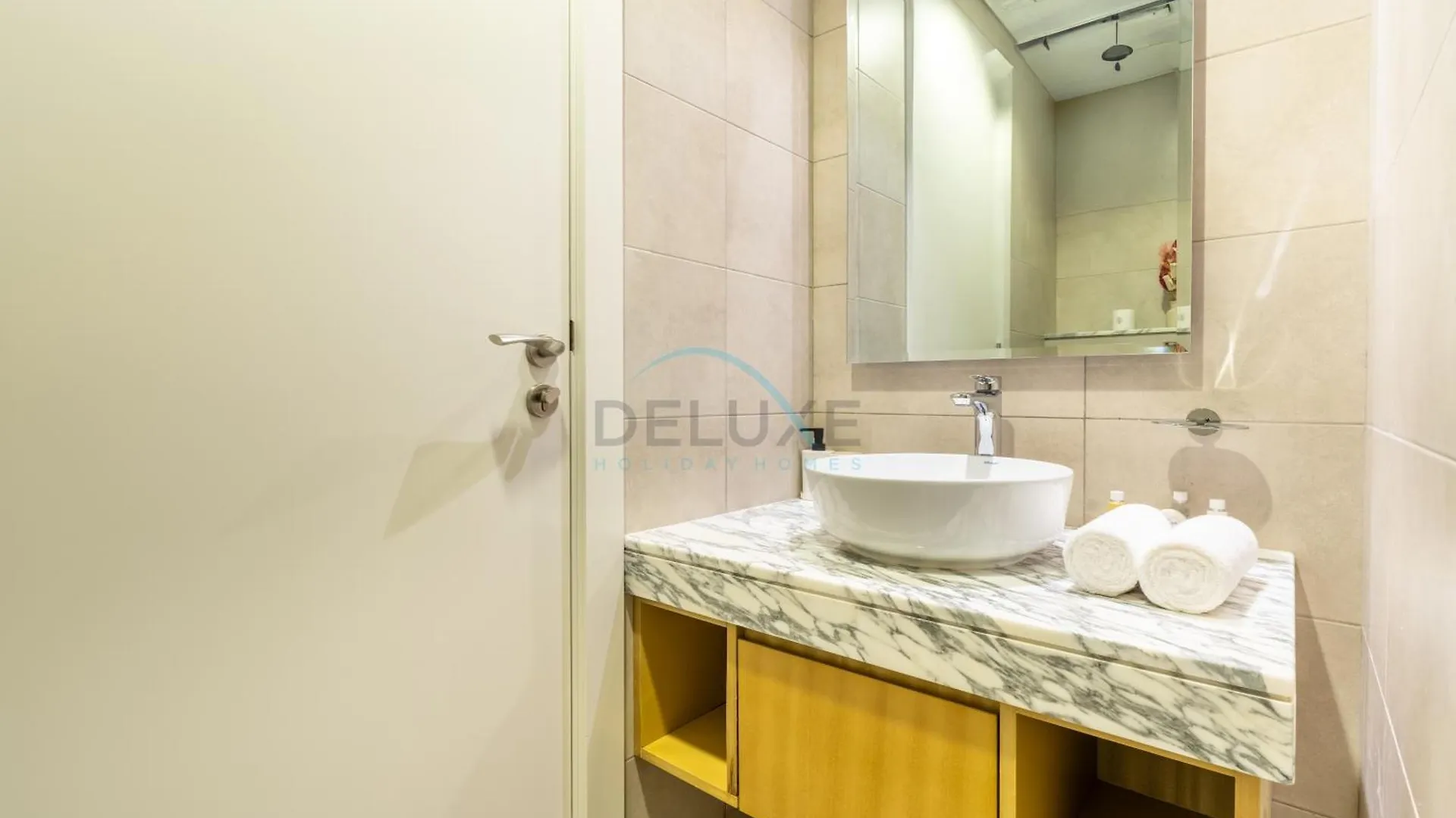 Close To Dubai Water Canal 1Br With Balcony, Aykon City 2 Tower C, Business Bay By Deluxe Holiday Homes 0*,